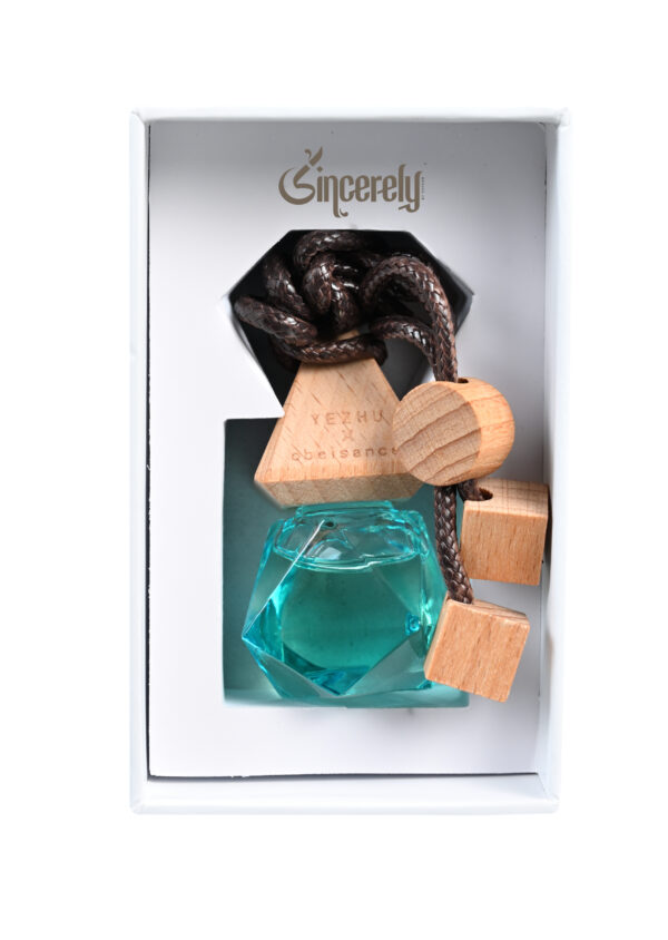 Coco Car Fragrance Pendant Diffuser - Image 2